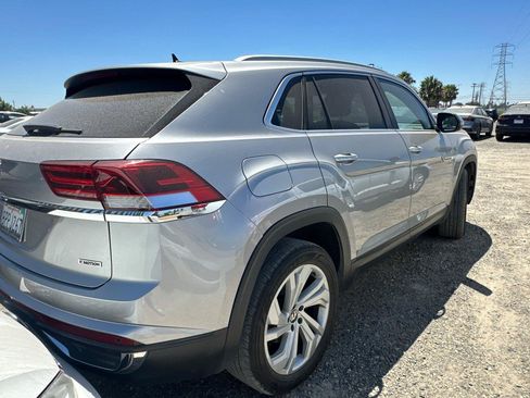 Used 2020 Volkswagen Atlas Cross Sport SEL AWD/4WD image 5