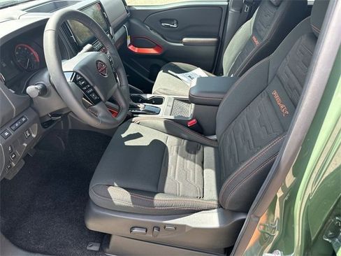New 2025 Nissan Frontier PRO-4X w/ Pro Convenience Package image 9