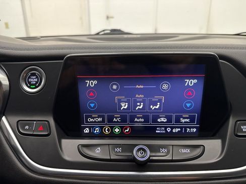Used 2021 Chevrolet Blazer LT AWD/4WD image 23