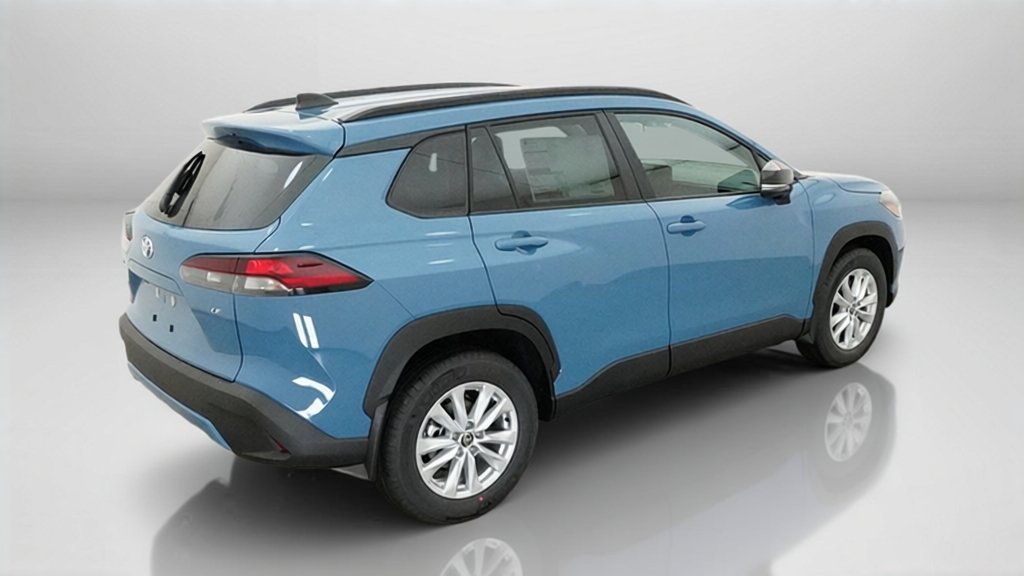 New 2026 Toyota Corolla Cross LE w/ Moonroof Package FWD image 23