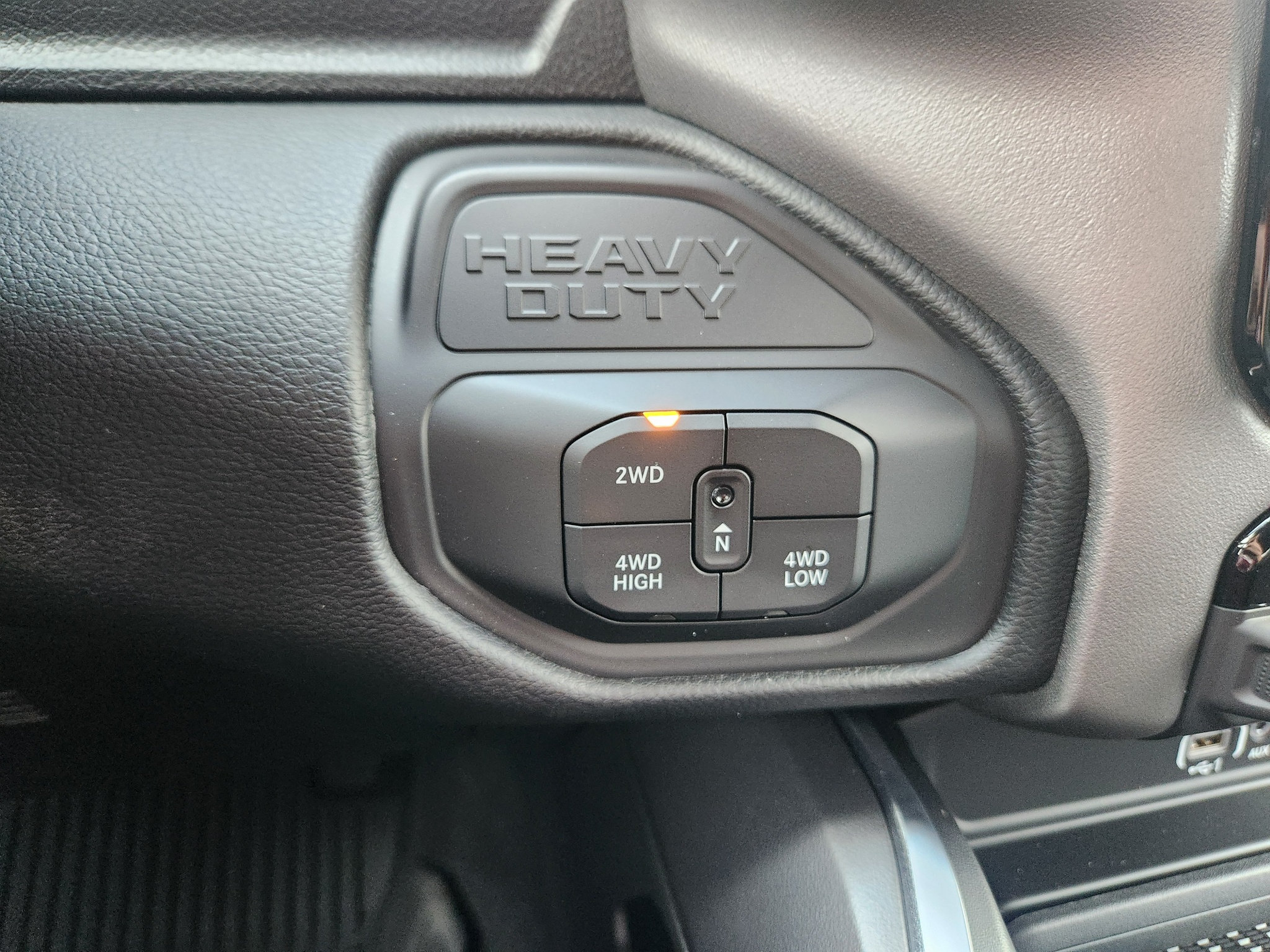 New 2027 RAM 3500 Big Horn AWD/4WD image 24