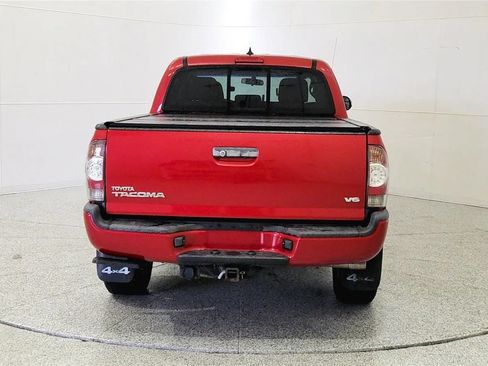 Used 2015 Toyota Tacoma 4x4 Double Cab w/ TRD Sport Package image 6