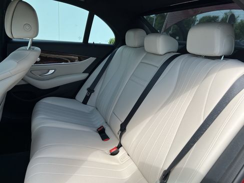 Certified 2017 Mercedes-Benz E 300 image 33