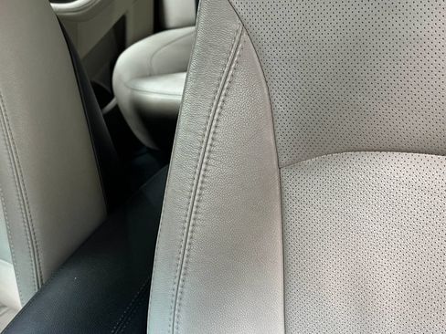 Used 2012 Kia Optima EX FWD image 16
