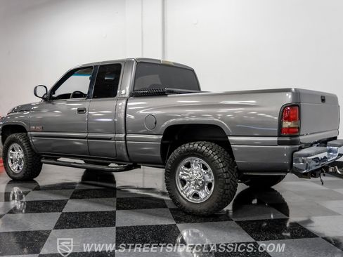 Used 2002 Dodge Ram 2500 Truck 2WD Quad Cab image 6
