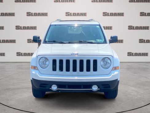 Used 2017 Jeep Patriot High Altitude AWD/4WD image 3
