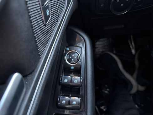 Used 2016 Ford Edge SEL w/ Equipment Group 201A image 31