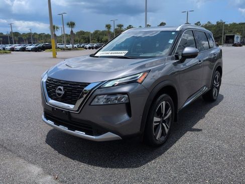 Used 2023 Nissan Rogue Platinum w/ Platinum Premium Package AWD/4WD image 9