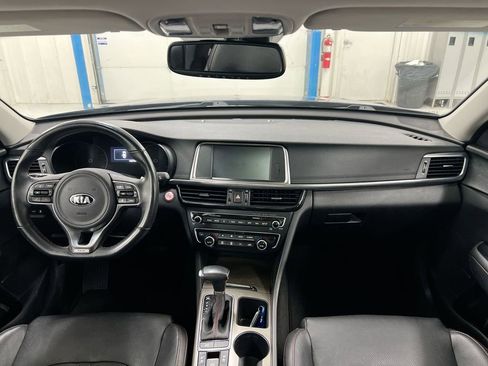 Used 2018 Kia Optima SX w/ Technology Package FWD image 10