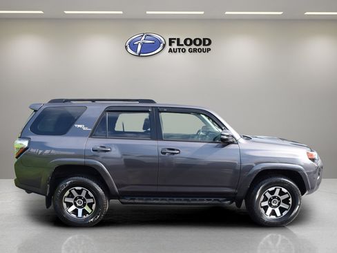 Used 2023 Toyota 4Runner TRD Off-Road Premium w/ Off Road Premium Plus Package AWD/4WD image 3
