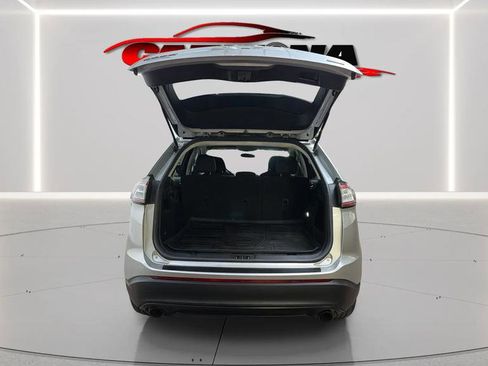 Used 2016 Ford Edge SE image 22