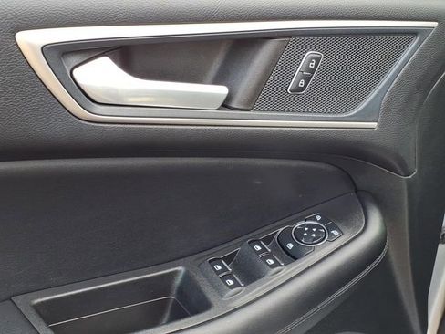 Certified 2023 Ford Edge SEL w/ Convenience Package AWD/4WD image 10