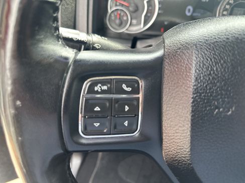 Used 2019 RAM 1500 Big Horn AWD/4WD image 13