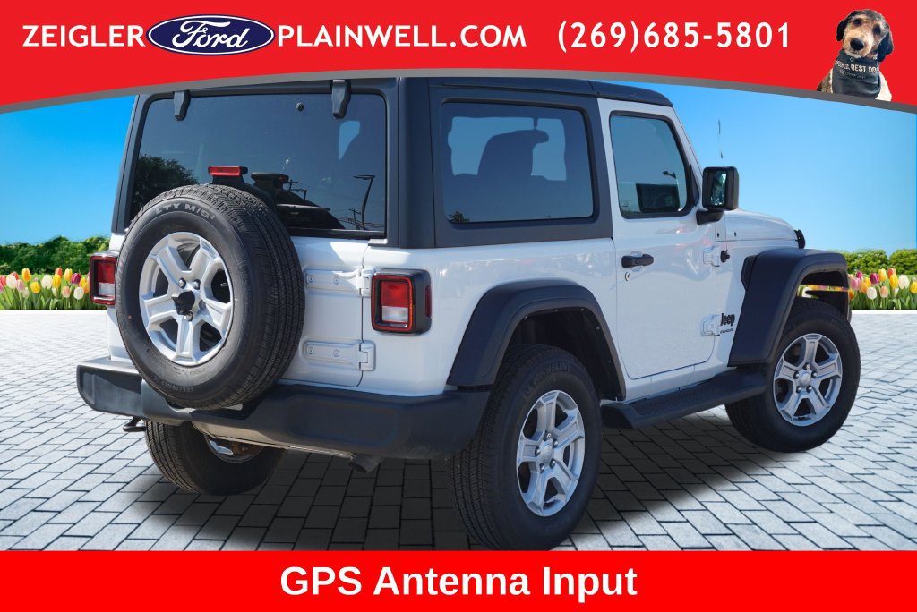 Used 2022 Jeep Wrangler Sport AWD/4WD image 5