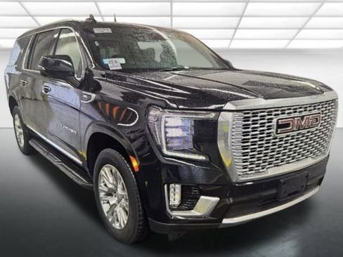 Used 2024 GMC Yukon XL Denali image 1
