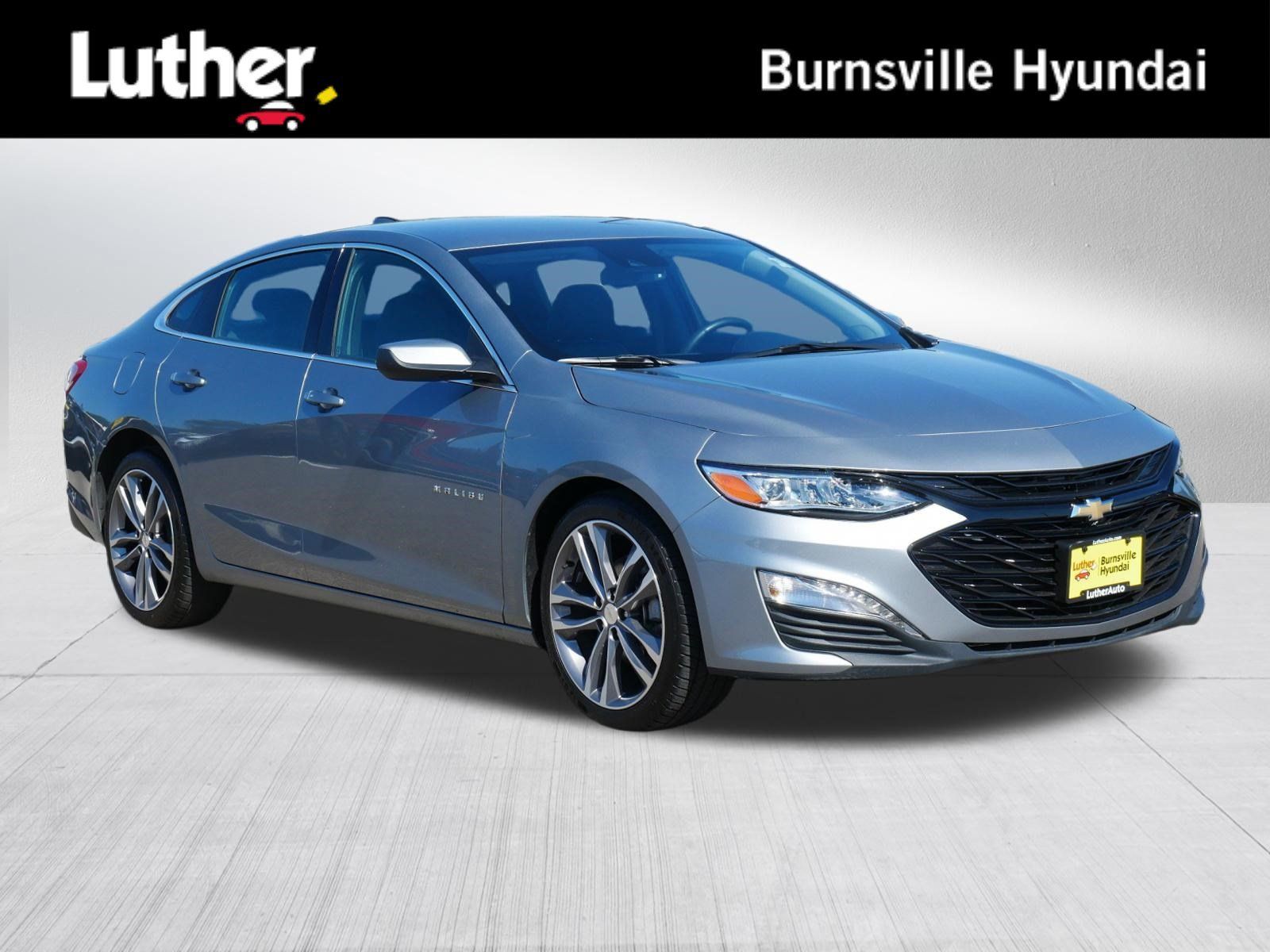 Used 2024 Chevrolet Malibu LT FWD image 1