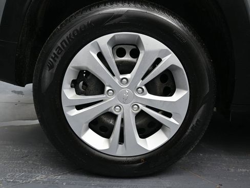 Used 2024 Chevrolet Trax LS w/ Driver Confidence Package image 13