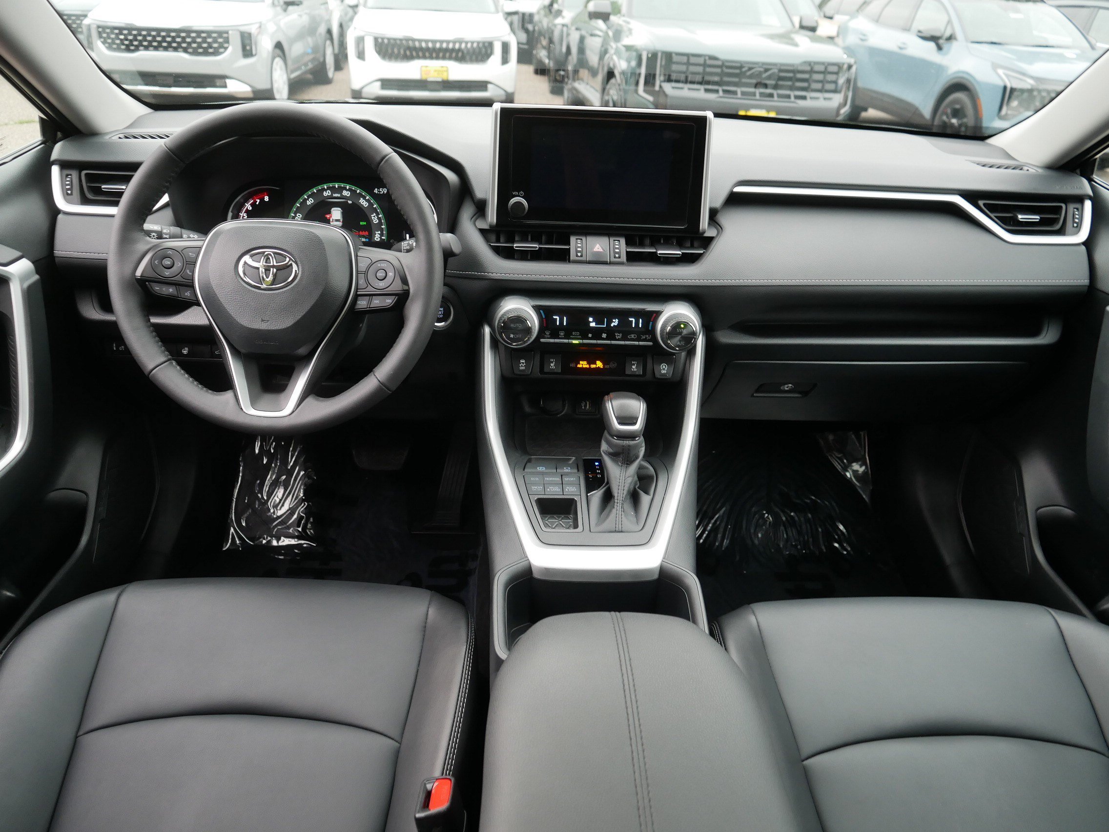 Used 2025 Toyota RAV4 XLE Premium w/ Weather Package AWD/4WD image 10