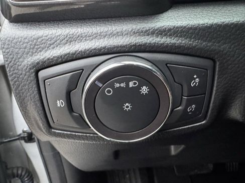 Used 2019 Ford Ranger Lariat w/ Equipment Group 501A Mid image 13