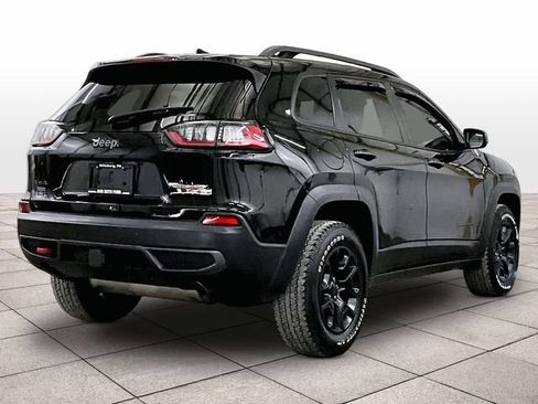 Used 2020 Jeep Cherokee Trailhawk AWD/4WD image 11