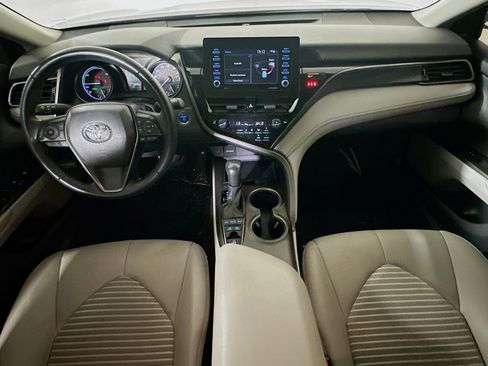 Used 2022 Toyota Camry SE image 27