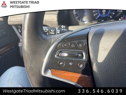 Used 2019 Cadillac Escalade ESV Premium Luxury w/ Escalade Sport Edition image 20