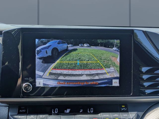 Used 2025 Toyota Camry SE FWD image 20