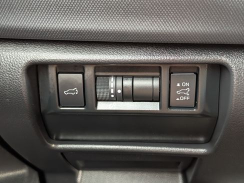 Certified 2025 Subaru Forester Premium AWD/4WD image 26