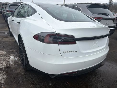 Used 2015 Tesla Model S 85D image 5