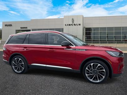 New 2025 Lincoln Aviator Reserve w/ Illumination Package