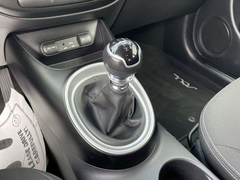 Used 2015 Kia Soul image 21