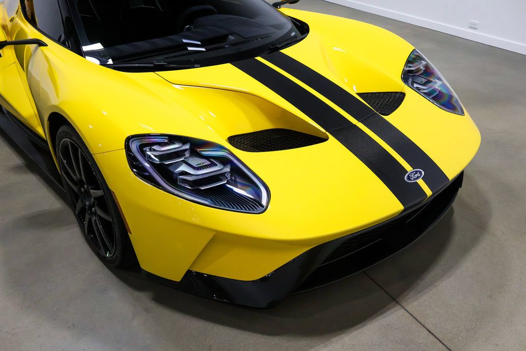 Used 2020 Ford GT Carbon Series RWD image 85