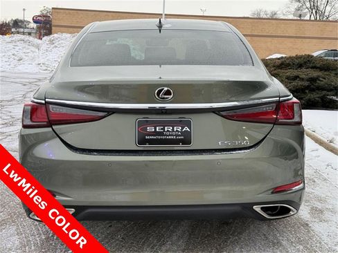 Used 2024 Lexus ES 350 w/ Premium Package image 5