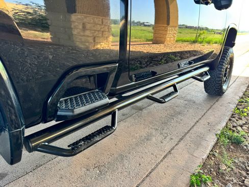 Used 2020 Chevrolet Silverado 2500 LTZ w/ LTZ Convenience Package AWD/4WD image 27