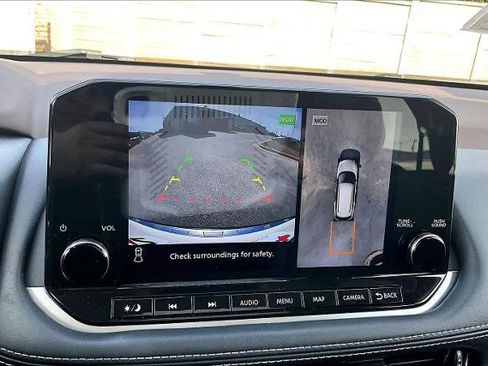 Certified 2023 Nissan Rogue SL w/ SL Premium Package image 26