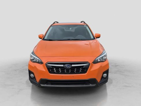 Used 2018 Subaru Crosstrek 2.0i Premium w/ Moonroof Package AWD/4WD image 3