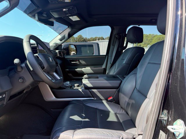 Used 2026 Toyota Tundra Platinum AWD/4WD image 9
