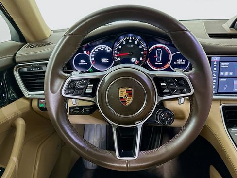 Used 2018 Porsche Panamera 4S AWD/4WD image 18