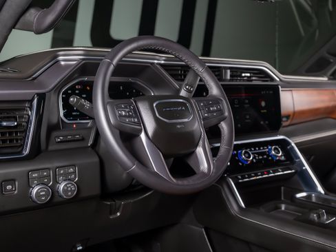 Used 2026 GMC Sierra 2500 Denali Ultimate AWD/4WD image 22