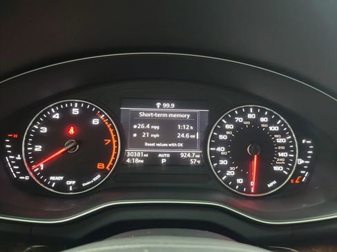 Used 2018 Audi Q5 2.0T Premium w/ Convenience Package AWD/4WD image 29
