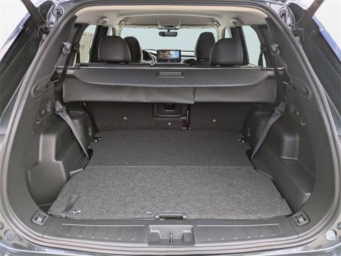 New 2026 Mitsubishi Outlander SE image 13