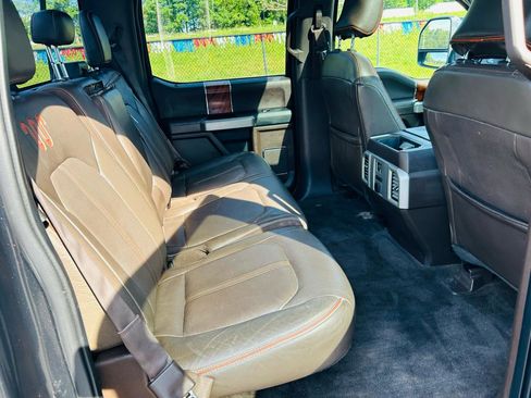 Used 2015 Ford F150 King Ranch w/ Equipment Group 601A Luxury AWD/4WD image 26