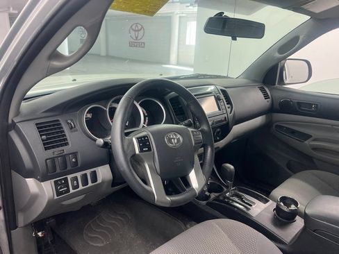 Used 2013 Toyota Tacoma 2WD Access Cab w/ Convenience Pkg image 8
