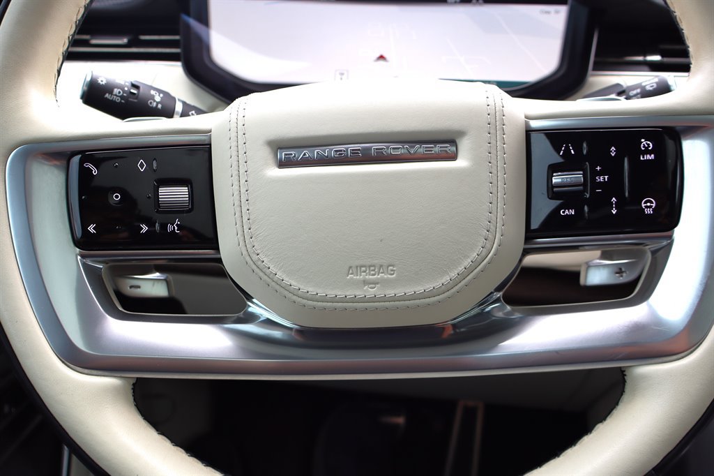 Used 2023 Land Rover Range Rover Long Wheelbase SE AWD/4WD image 60
