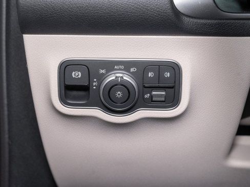 Certified 2026 Mercedes-Benz GLB 250 image 20