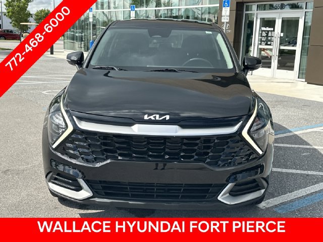 Used 2023 Kia Sportage EX FWD image 4