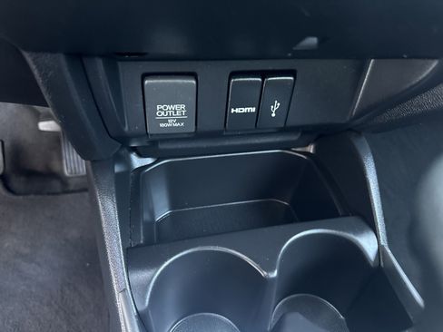 Used 2016 Honda Fit EX image 17