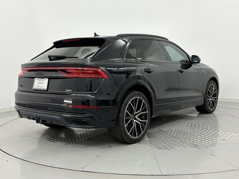 Used 2021 Audi Q8 Prestige w/ Prestige Package AWD/4WD image 9