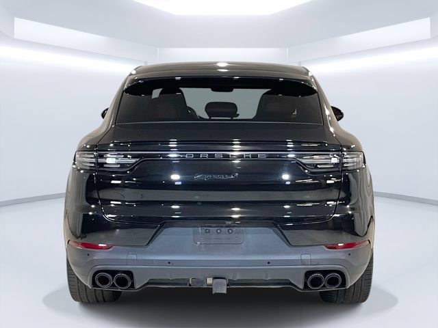 Used 2023 Porsche Cayenne S AWD/4WD image 6