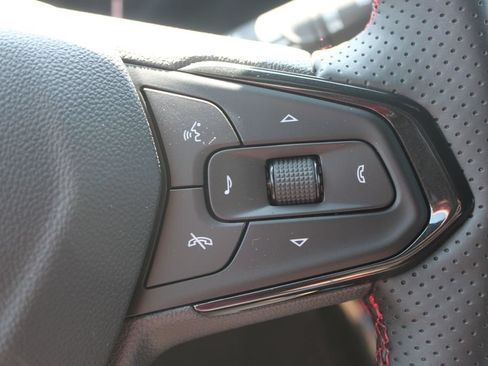 New 2026 Chevrolet TrailBlazer RS w/ Convenience Package FWD image 38